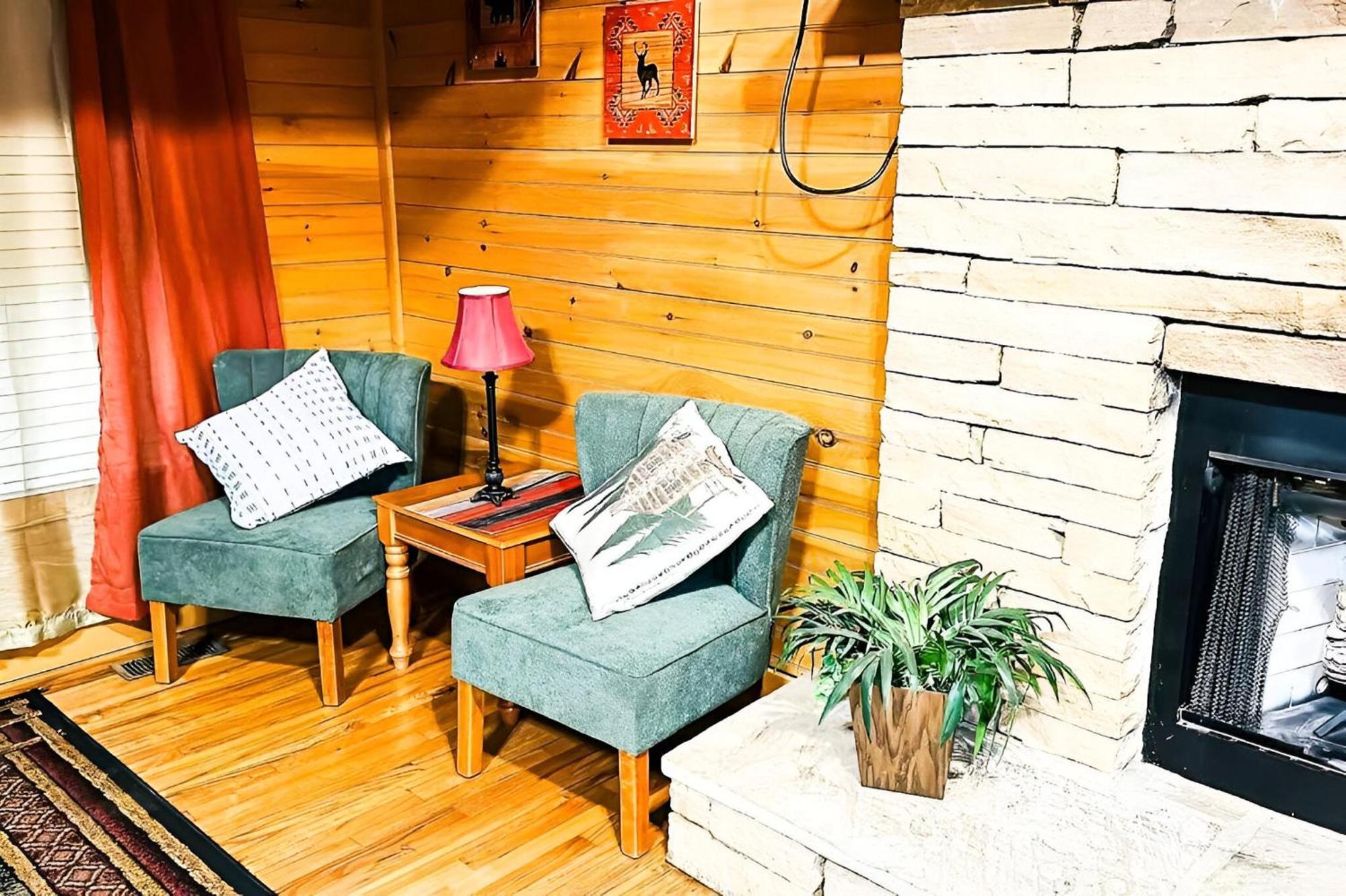 Prime Mountain Cabin - Near Galinburg Downtown Gatlinburg Bagian luar foto